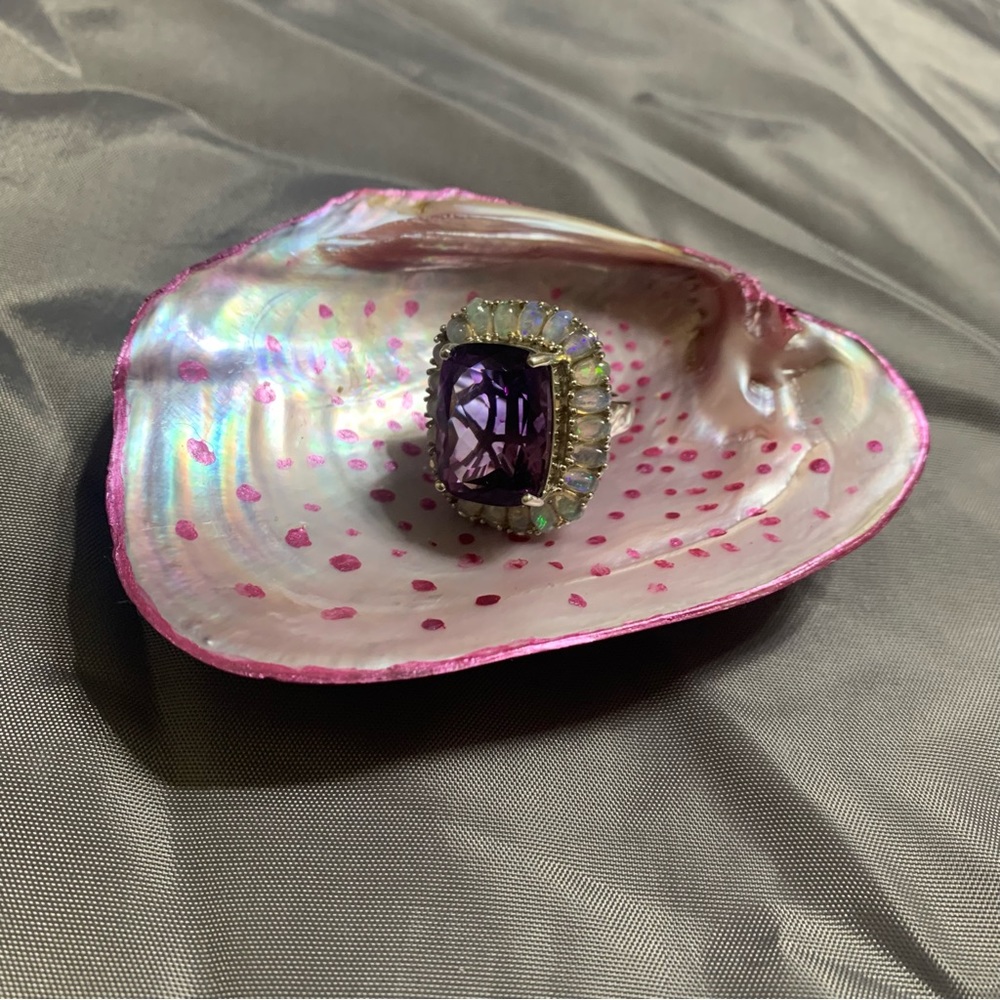 Seashell trinket dish - Picture 2 of 4